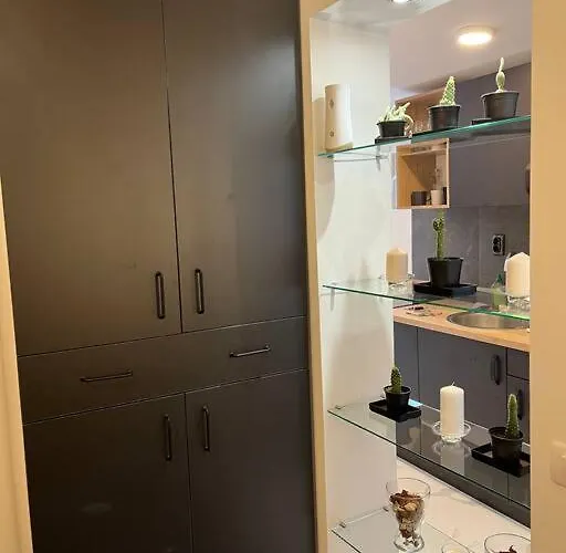 Lovely Apartment In City Center .