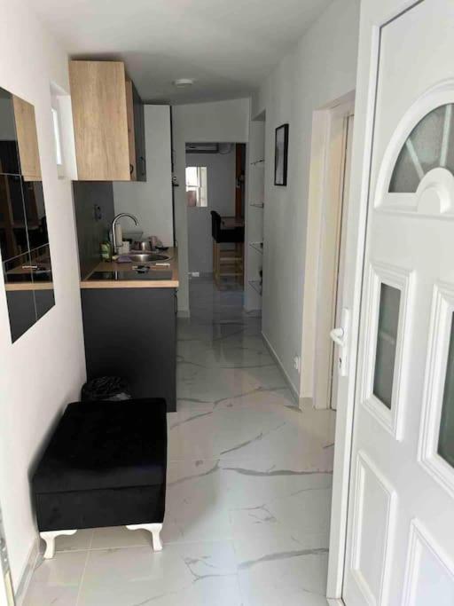 Lovely In Center . Apartment Belgrade